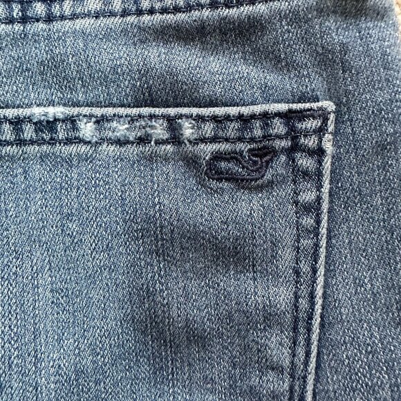 Vineyard Vines Jeans Women’s 4 Cropped Distressed Raw Hem Medium Blue Some Wear - Picture 13 of 16
